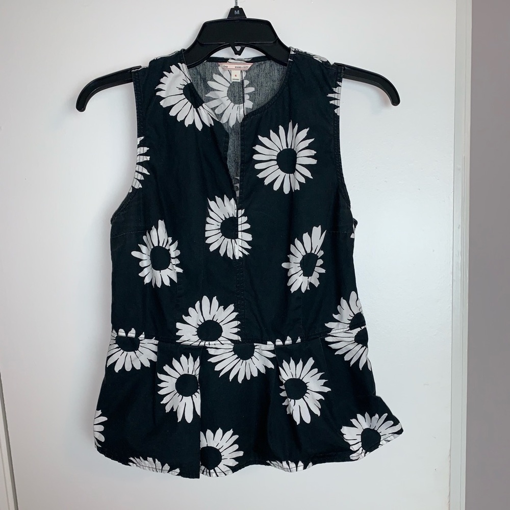 Floral Peplum Sleeveless Blouse